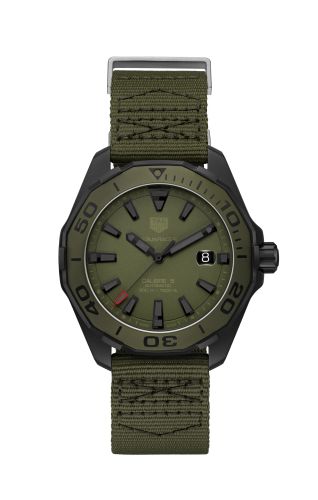 TAG Heuer Aquaracer 300M Calibre 5 43 Titanium PVD / Khaki / NATO